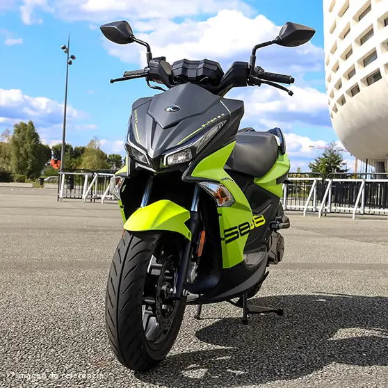 moto-kymco-Super8-Galeria-Imagen-06